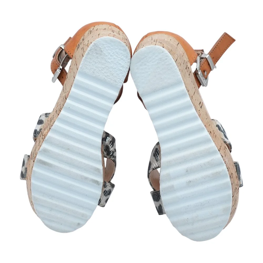 Brown Sandals - Image 3