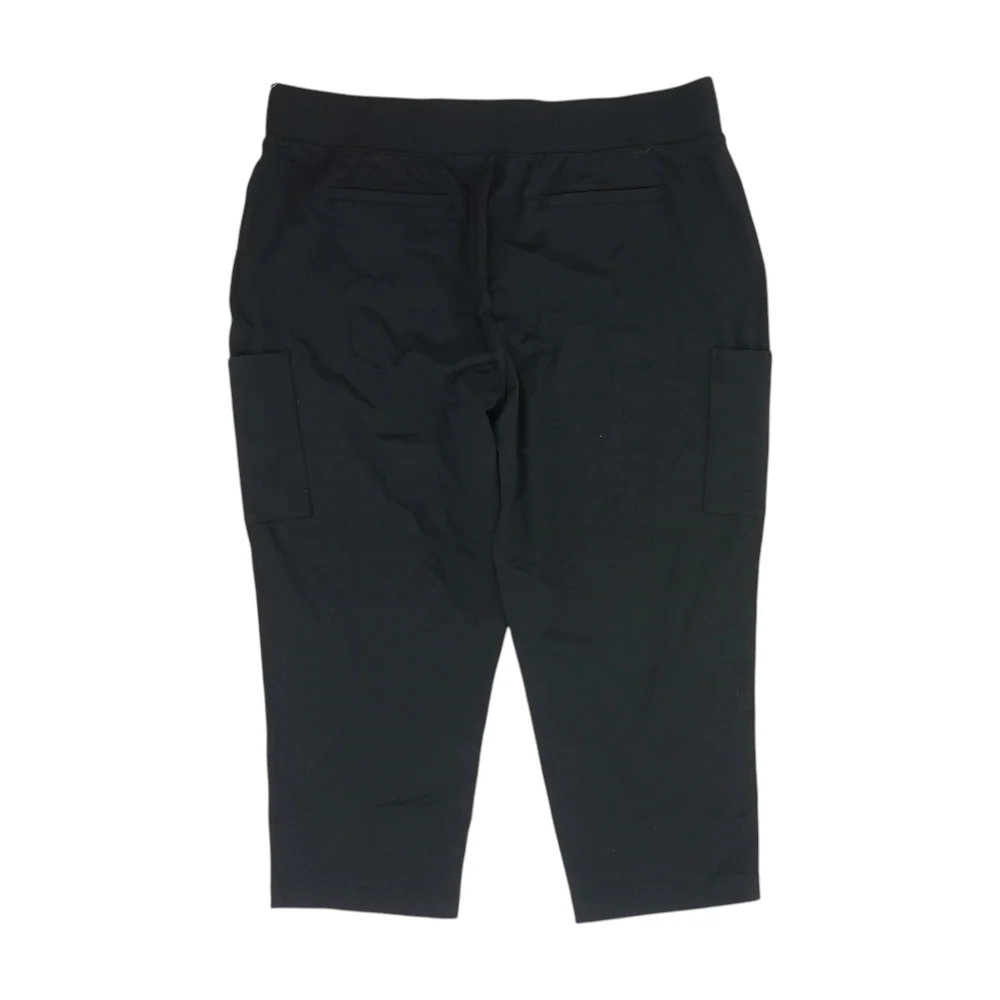 Black Solid Active Capris - Image 2