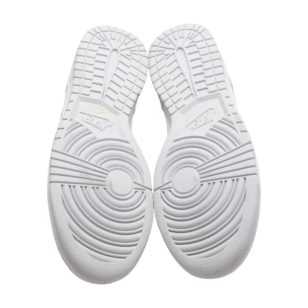 Dunk High White High Top Athletic Shoes - Image 3