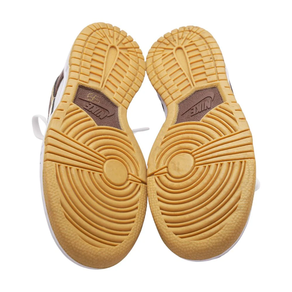 Dunk Low Brown Athletic Shoes - Image 3