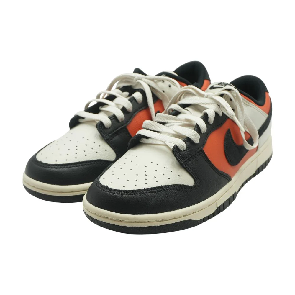 Dunk Low Orange Low Top Athletic Shoes - Image 2