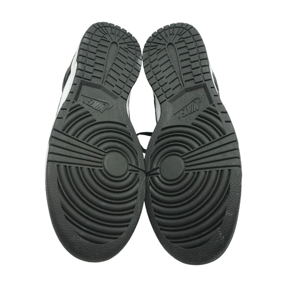 Dunk Low Retro Black Low Top Athletic Shoes - Image 3