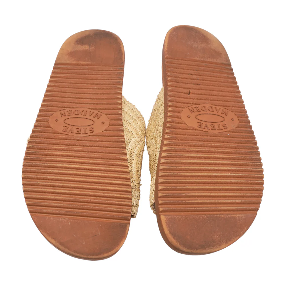 Beige Flat Sandals - Image 3