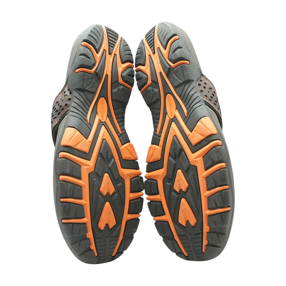 Gray Flip-Flop Sandals - Image 3