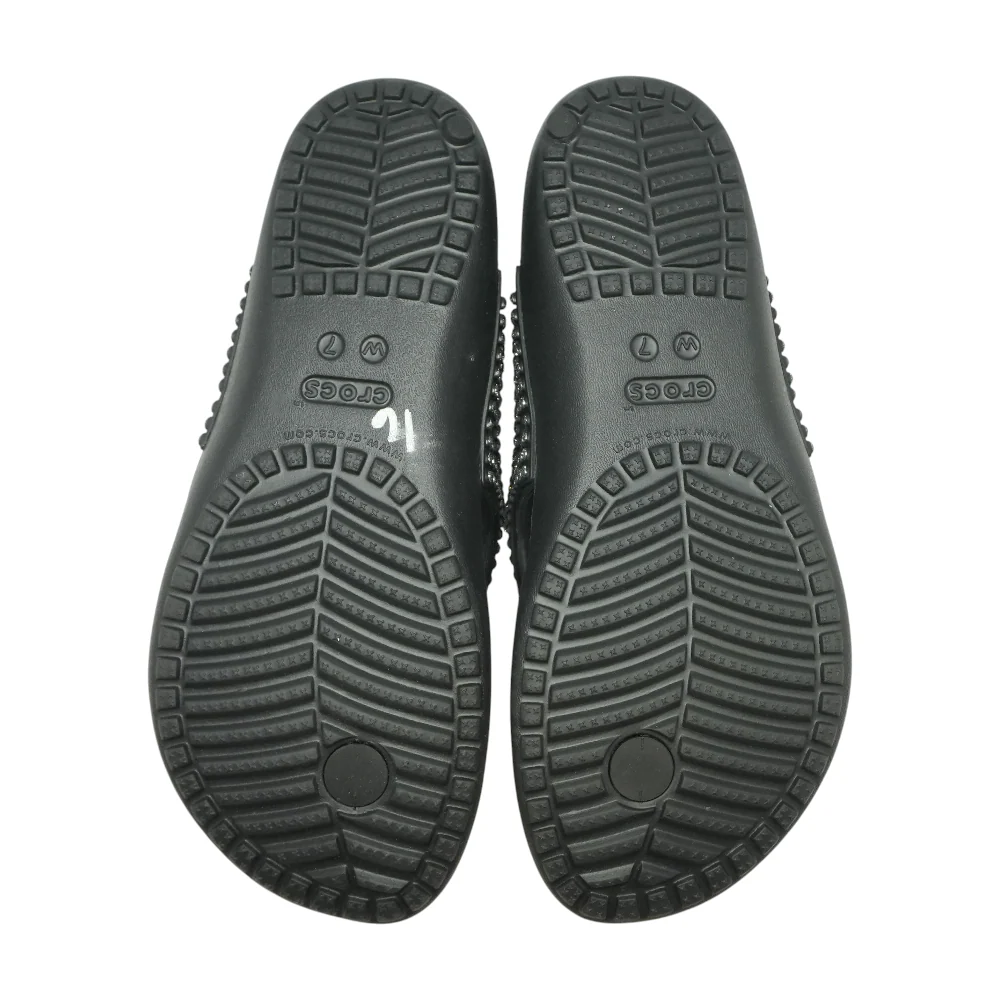 Black Flip-Flop Sandals - Image 3