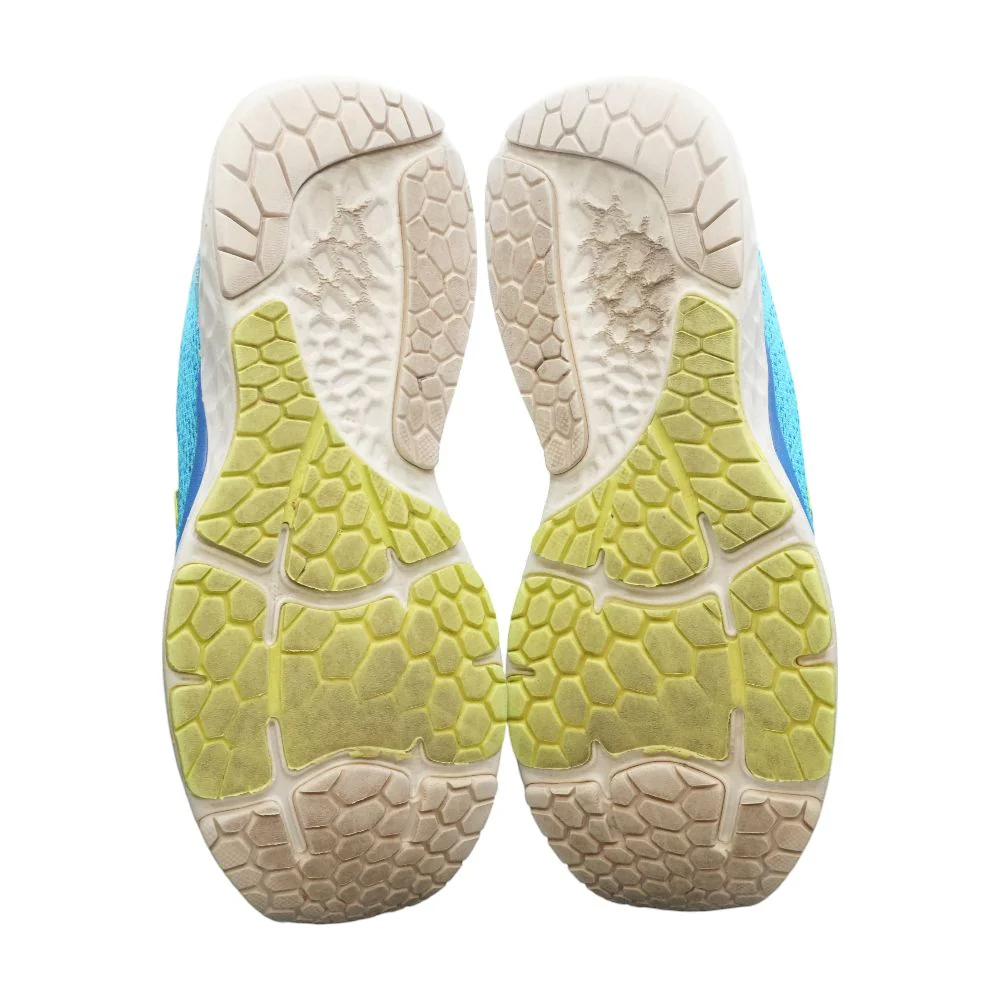Fresh Foam Blue Low Top Athletic Shoes - Image 3