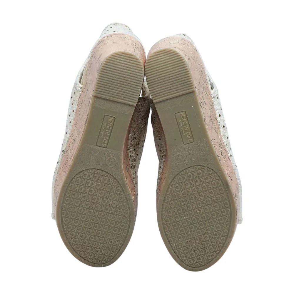 Gold Sandals - Image 3