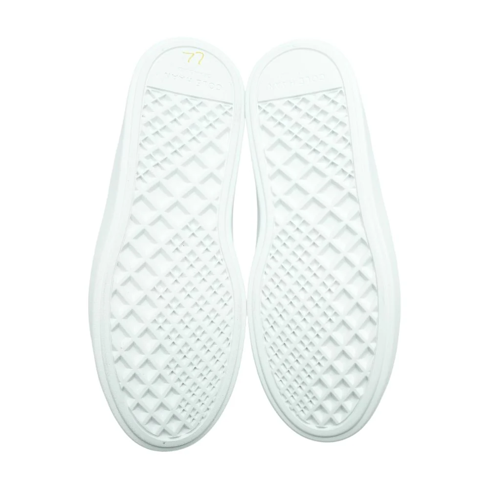 Grand Crosscourt Traveler Sneaker White Low Top Athletic Shoes - Image 3