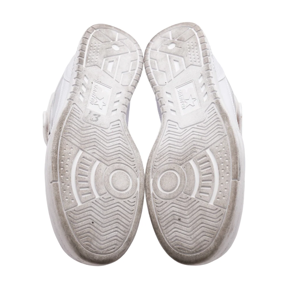 White High-Top Athletic Shoes - Image 3