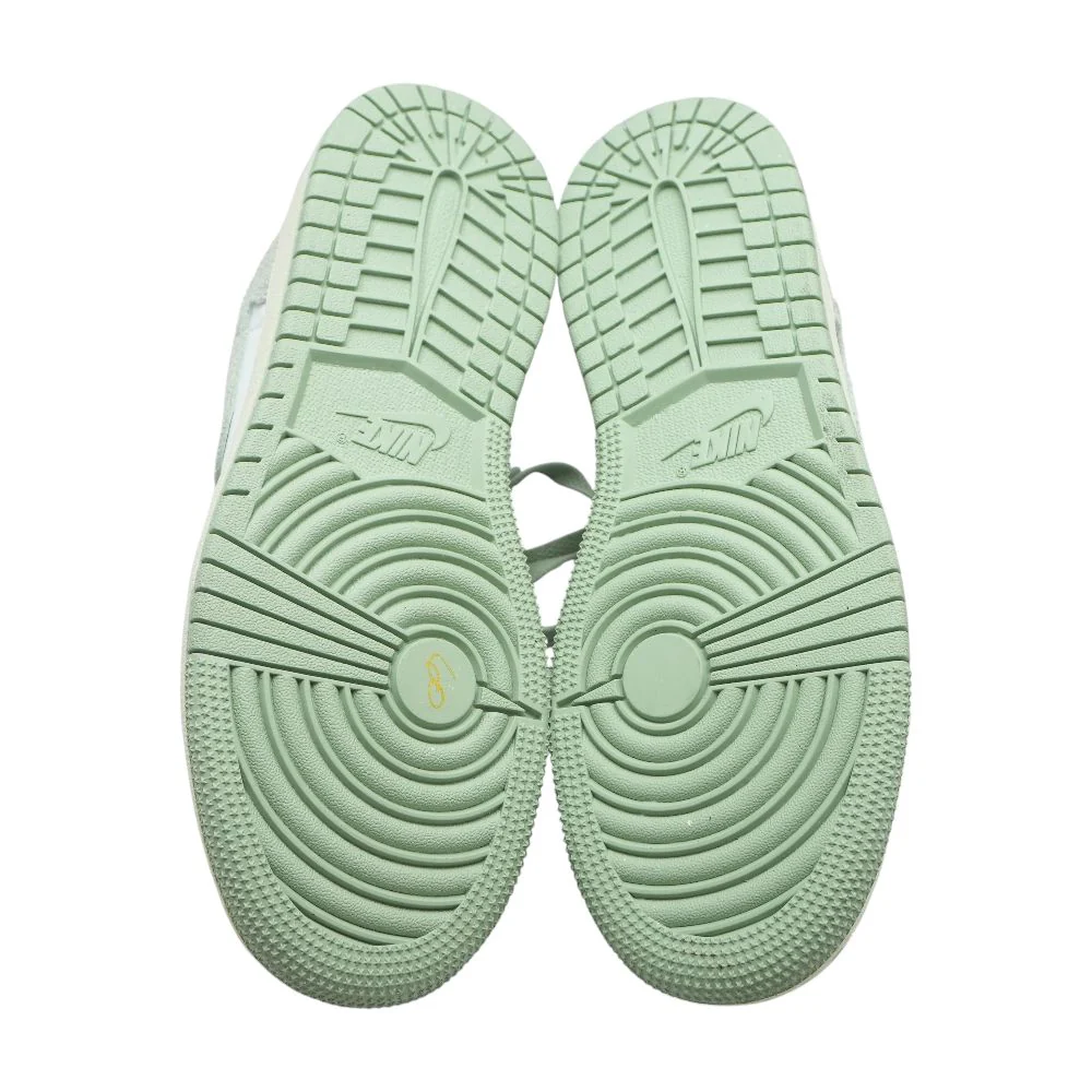 Jordan 1 Low SE Green Athletic Shoes - Image 3