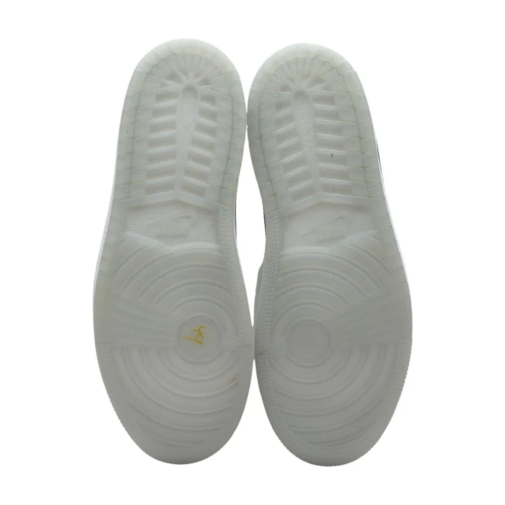 Jordan 1 Mid Gray Athletic Shoes - Image 3