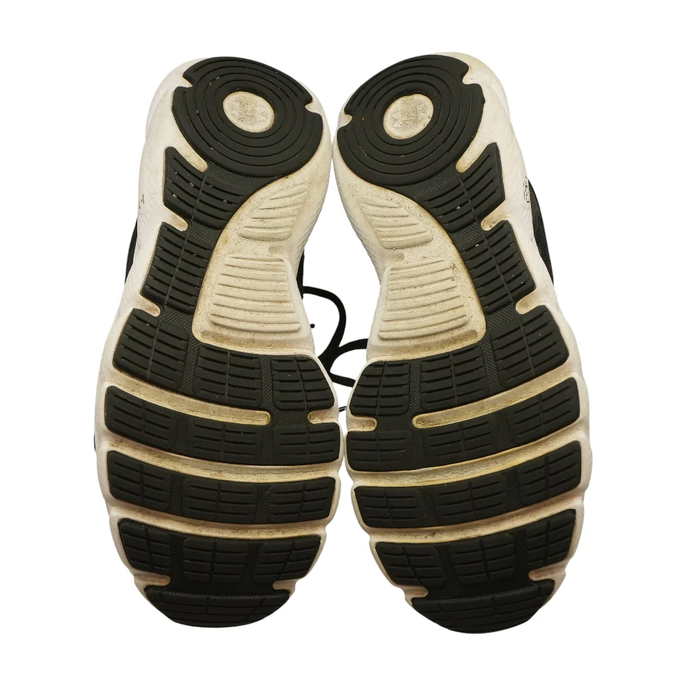 Charged Assert 9 Low-Top Athletic Shoes - Image 3