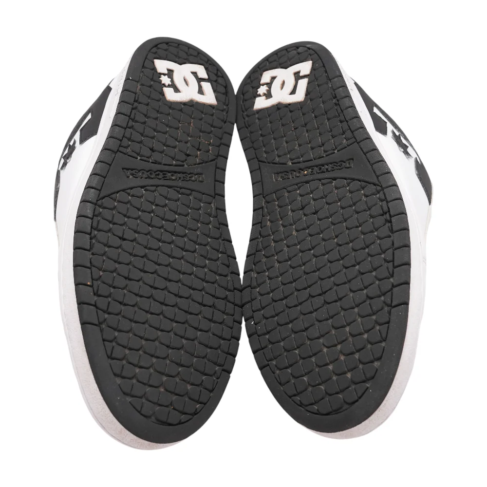 Court Graffik Low-Top Athletic Shoes - Image 3