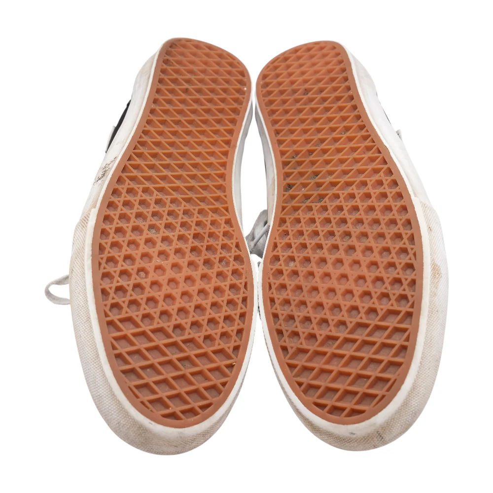 Old Skool Low-Top Athletic Shoes - Image 3