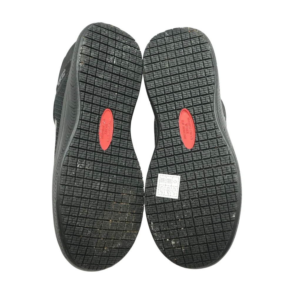 Black Low-Top Athletic Shoes - Image 3