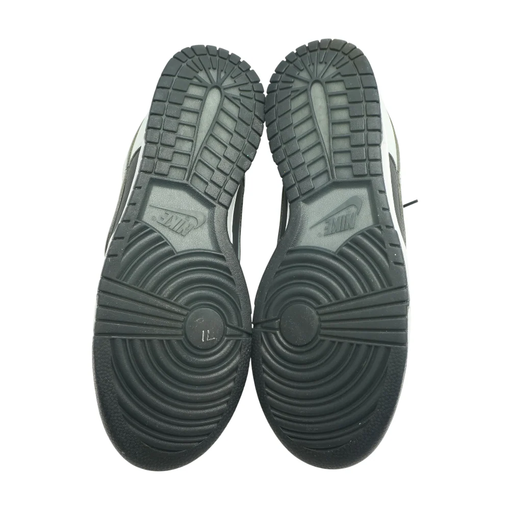 Dunk Low Low-Top Athletic Shoes - Image 3