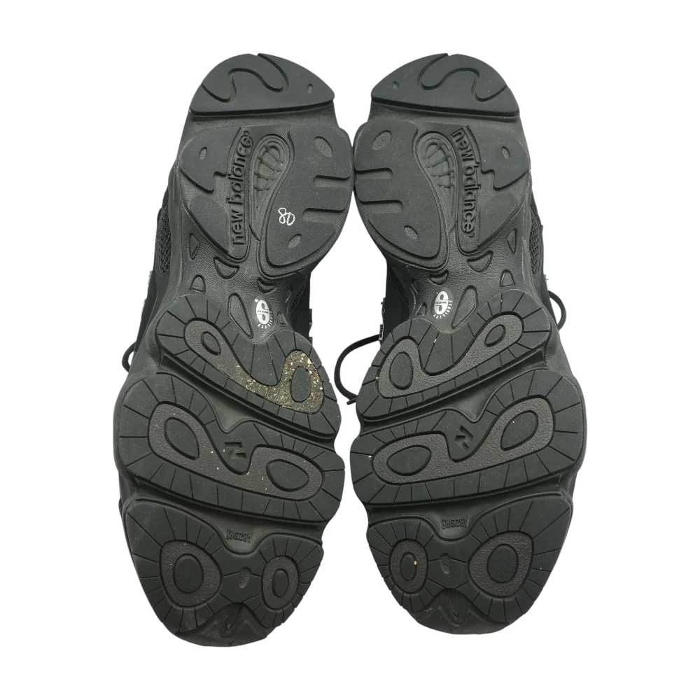 1000 Low-Top Athletic Shoes - Image 3