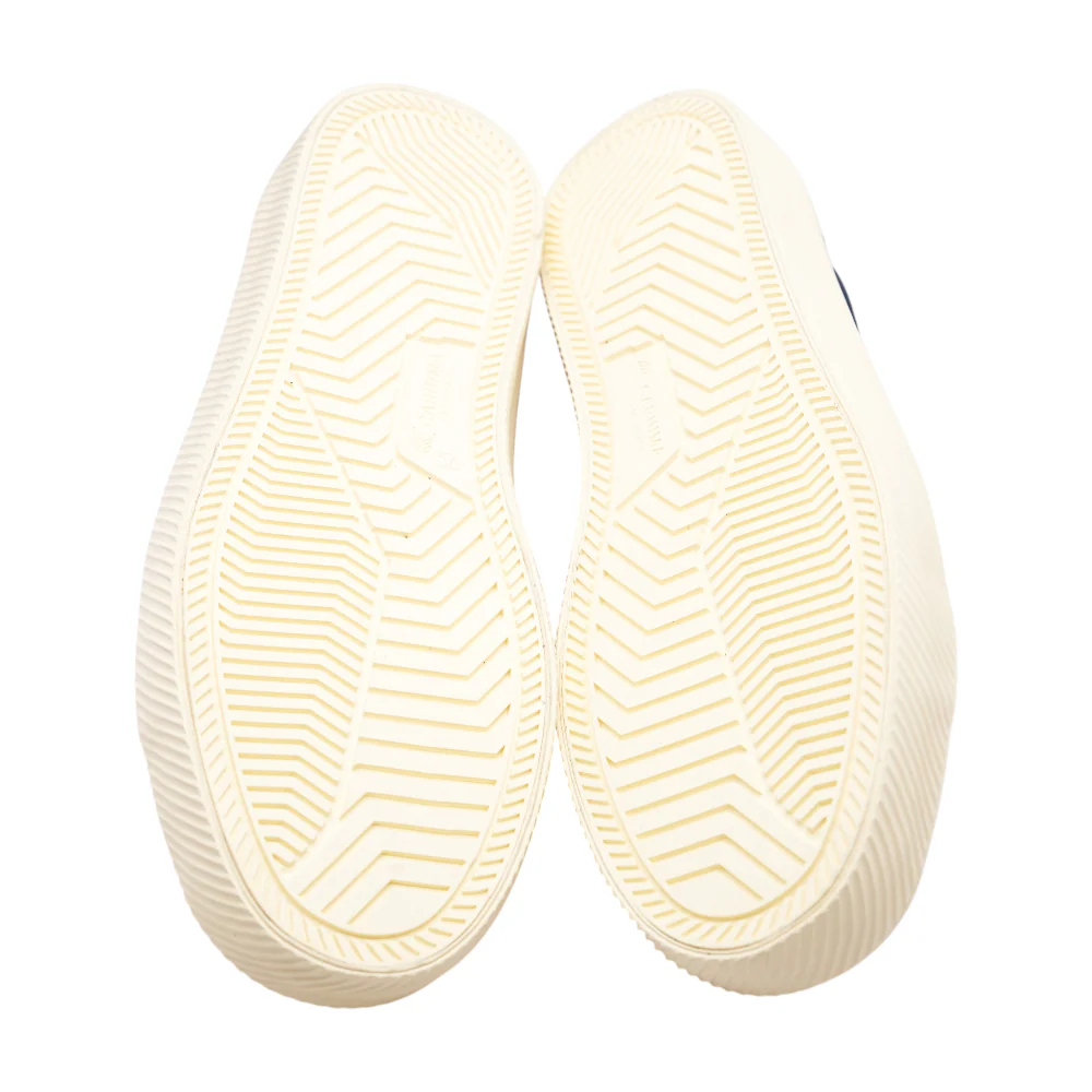 Canvas Low-Top Athletic Shoes - Image 3