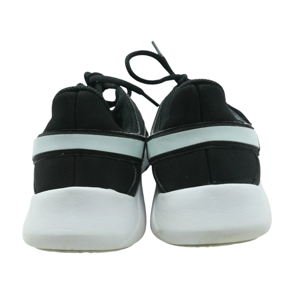 Legend Essential 2 Low-Top Athletic Shoes - Image 2