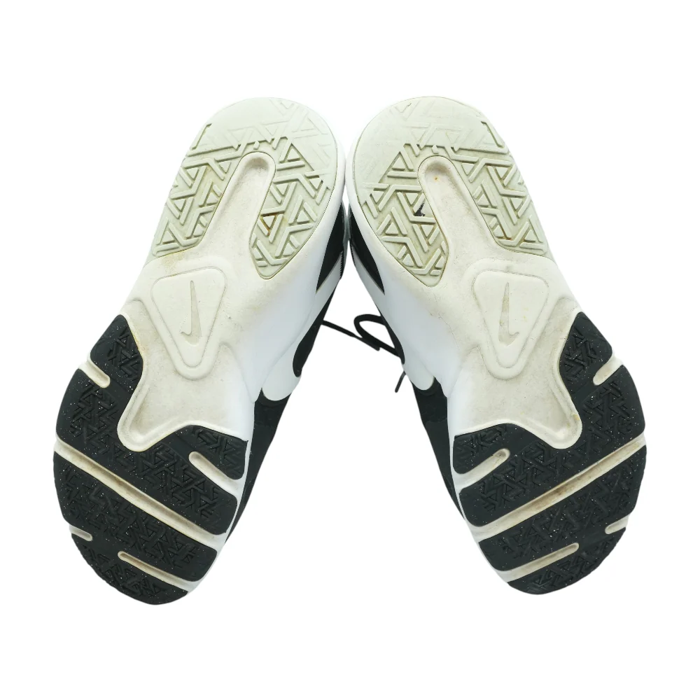 Legend Essential 2 Low-Top Athletic Shoes - Image 3