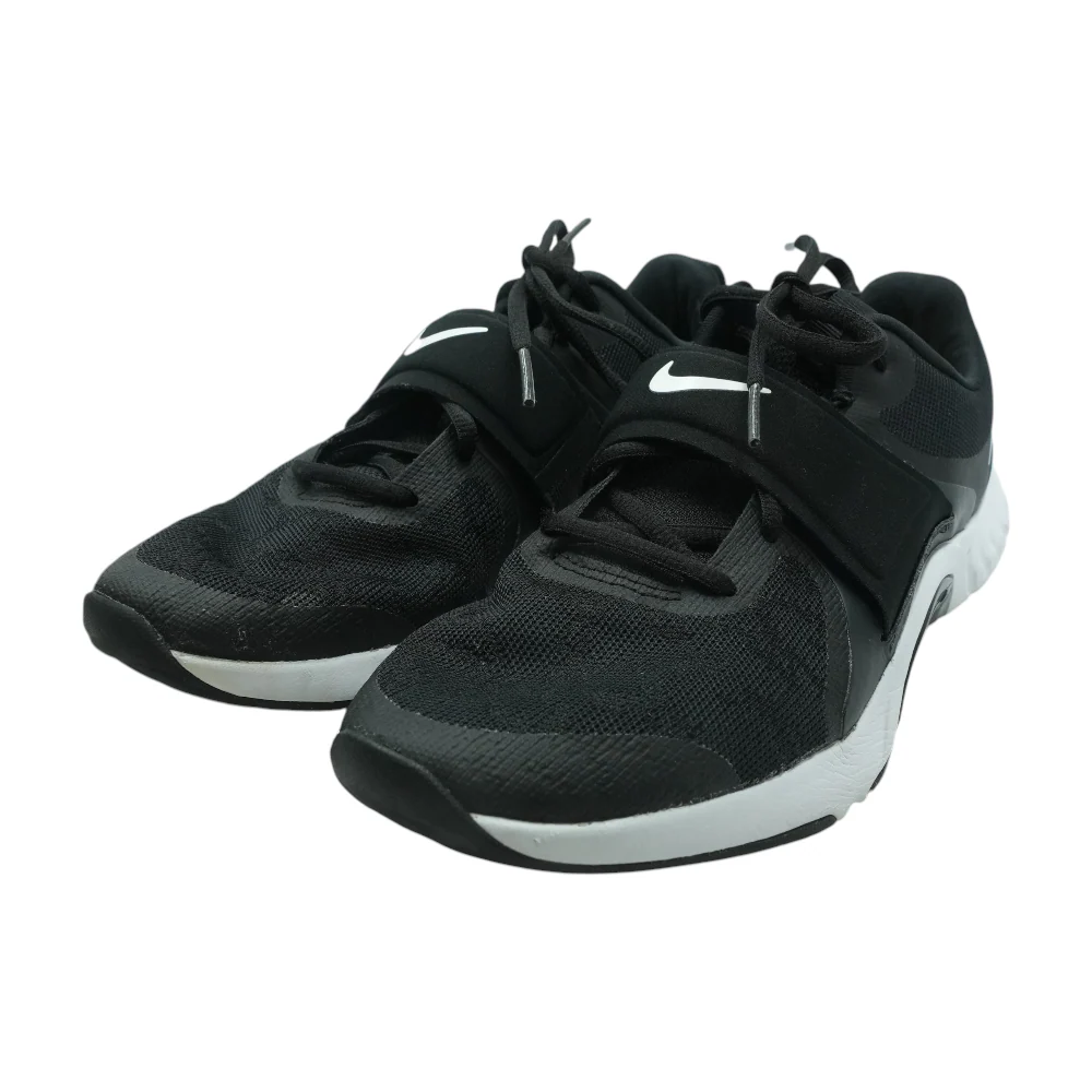 Renew In-Season TR12 Low-Top Athletic Shoes