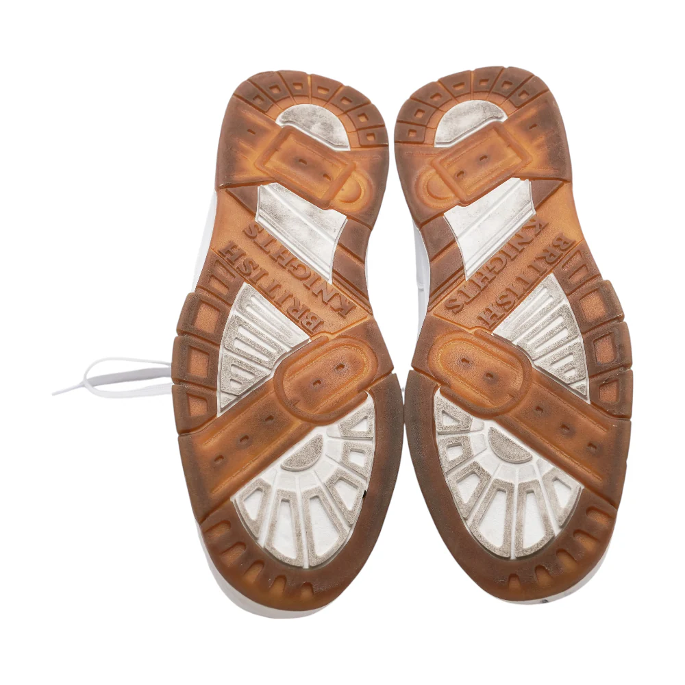 White Low-Top Athletic Shoes - Image 3