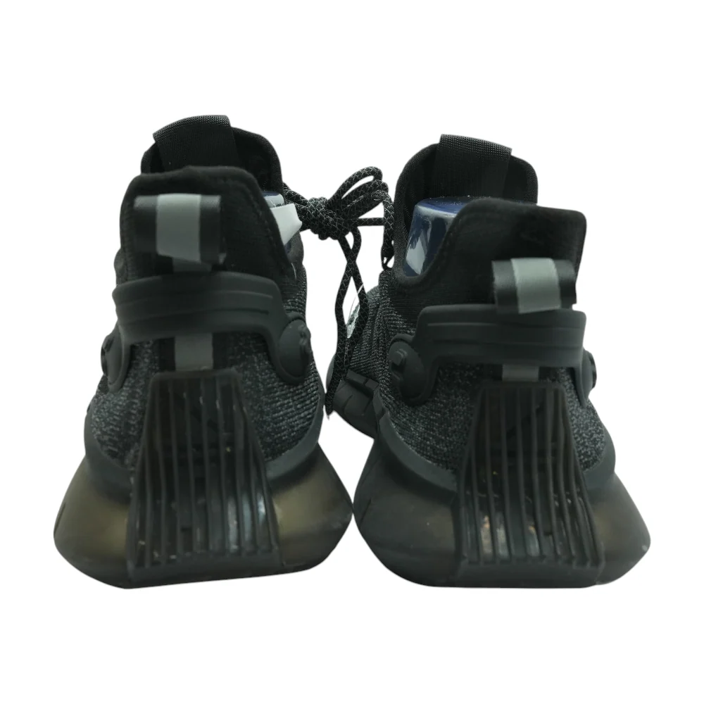 Black Low-Top Athletic Shoes - Image 2