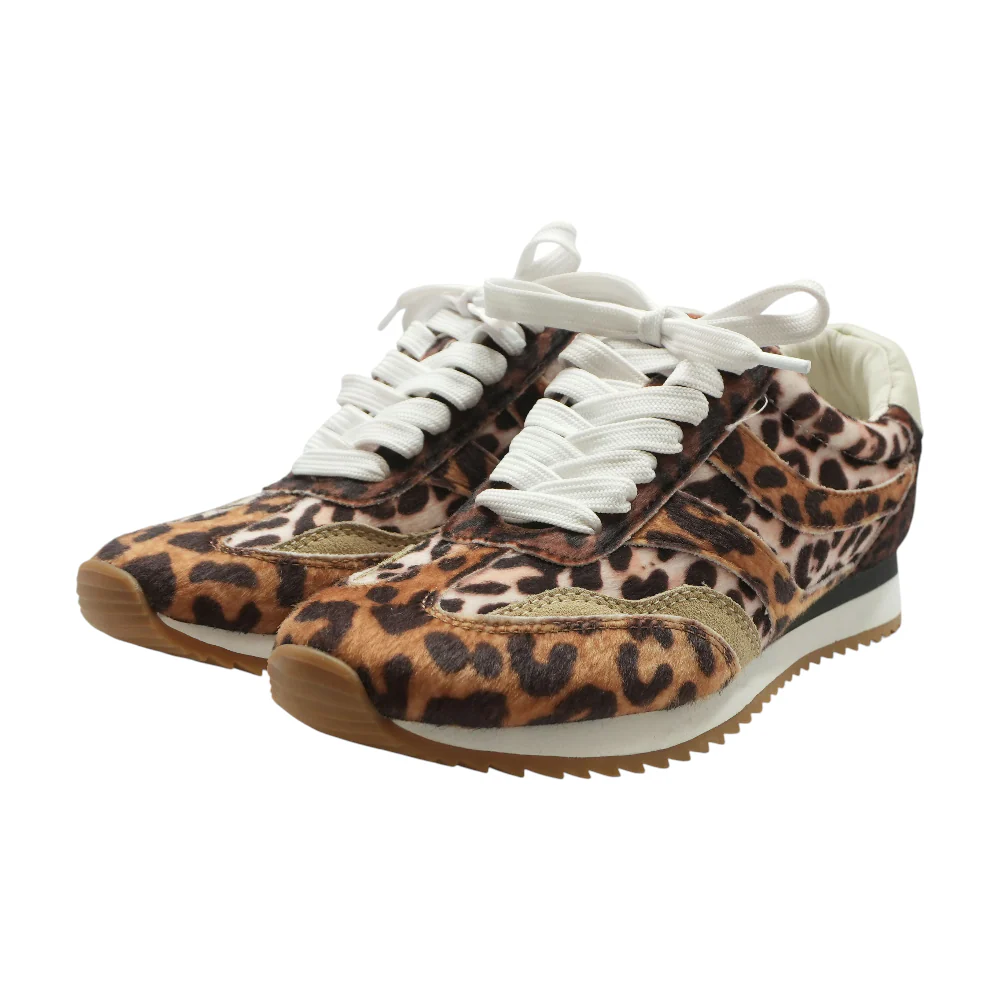 Brown Low-Top Athletic Shoes