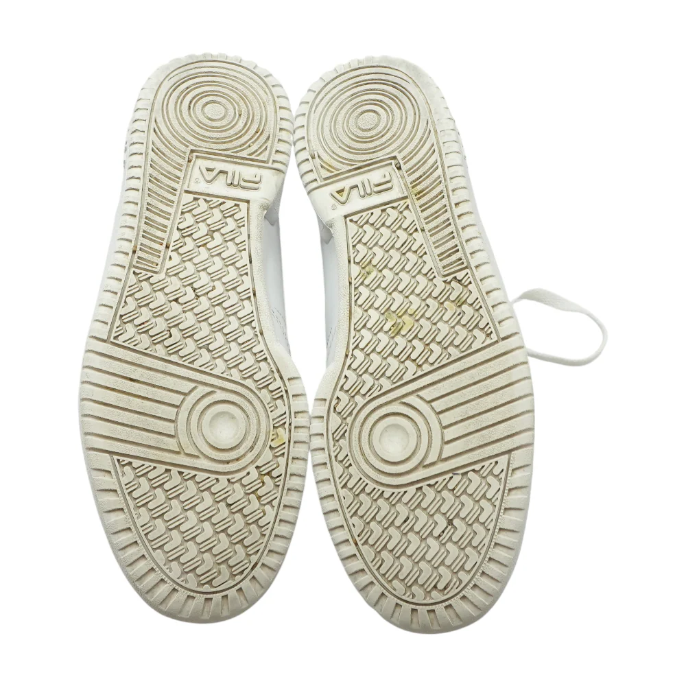 White Low-Top Athletic Shoes - Image 3