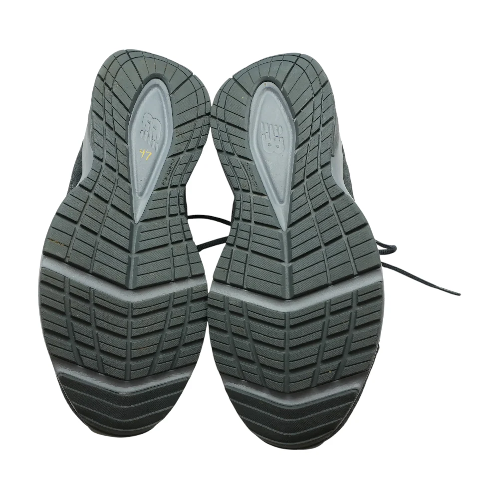608 Low-Top Athletic Shoes - Image 3