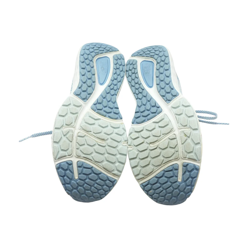 Fresh Foam 680v7 Low-Top Athletic Shoes - Image 3
