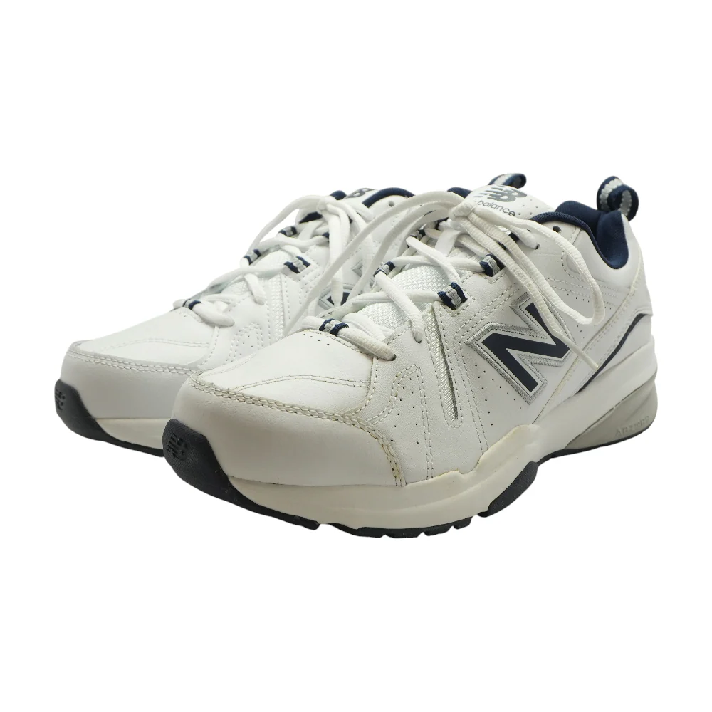 608 Low-Top Athletic Shoes
