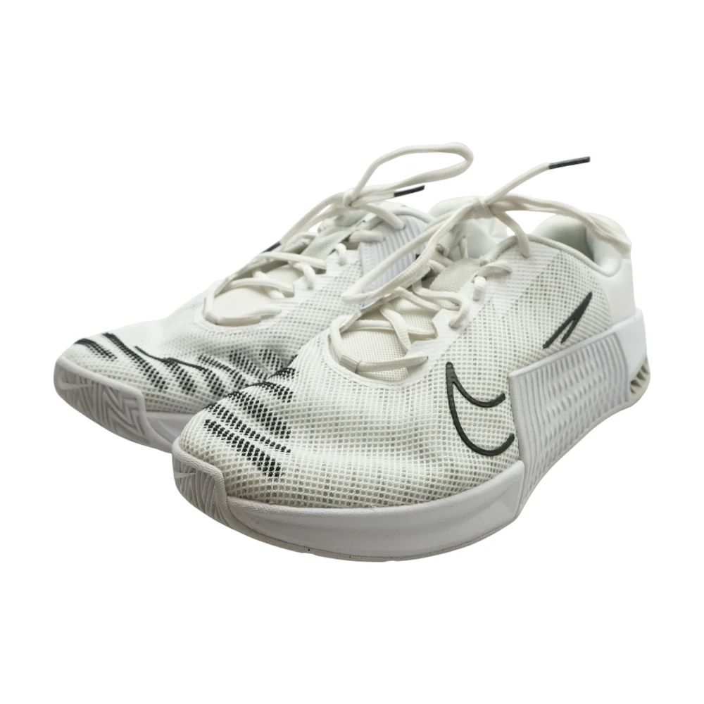 Metcon 9 TB Low-Top Athletic Shoes