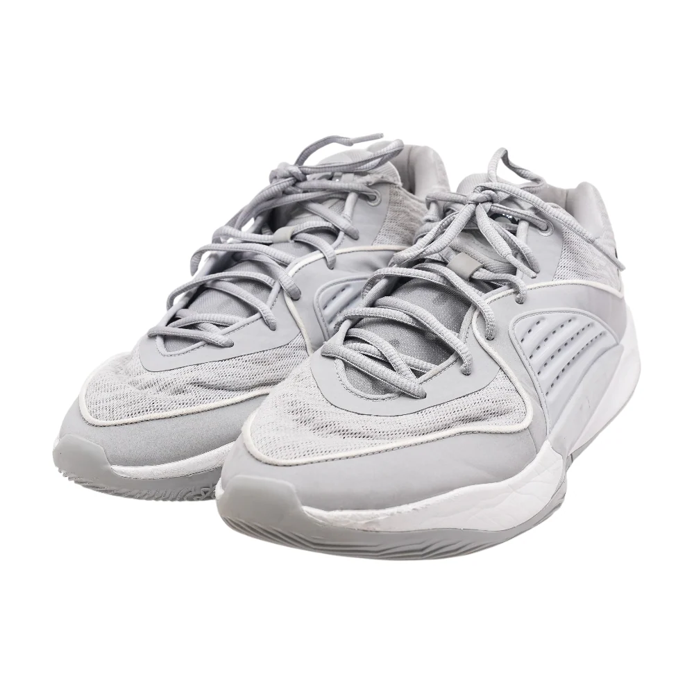 KD 16 TB Low-Top Athletic Shoes