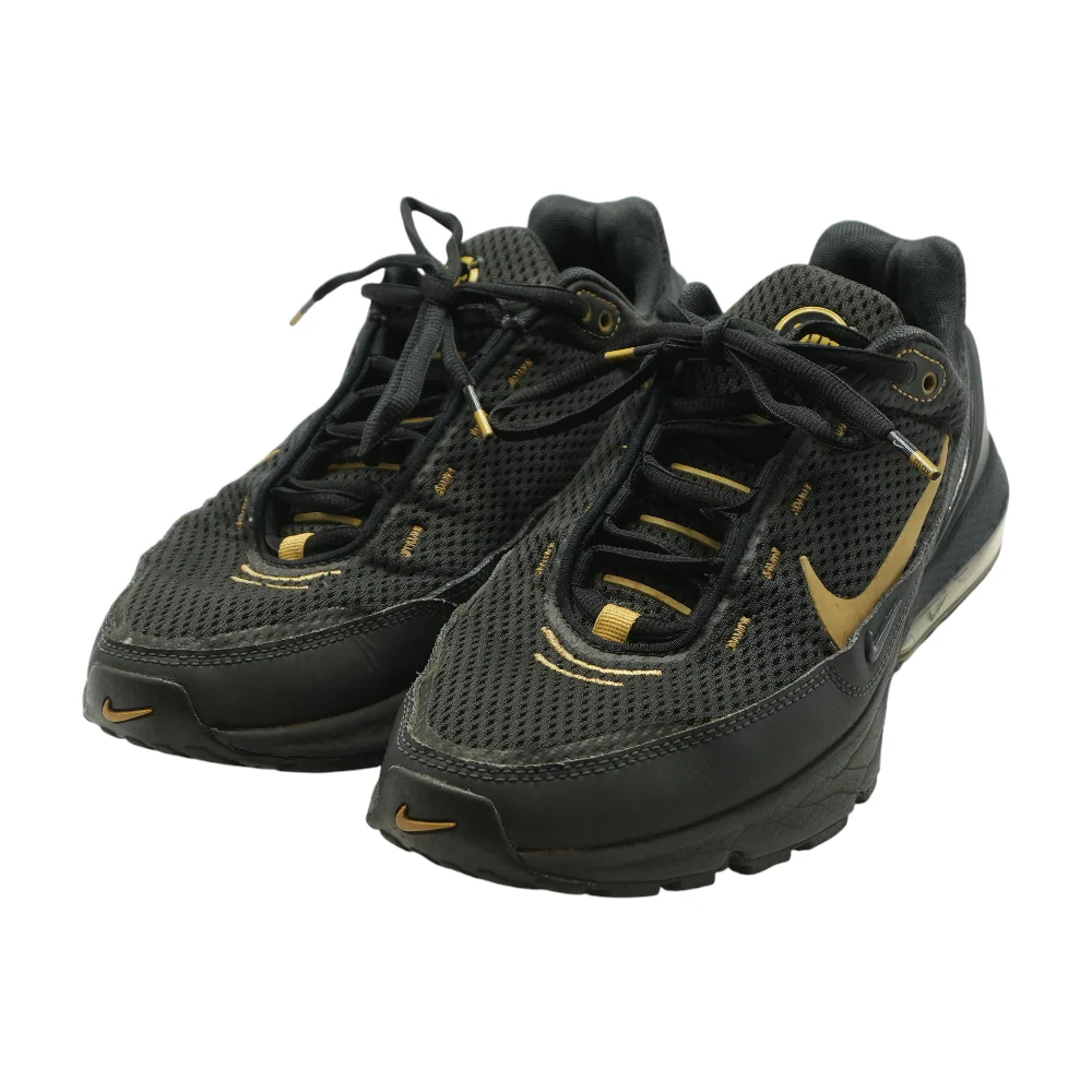 Air Max Pulse Low-Top Athletic Shoes