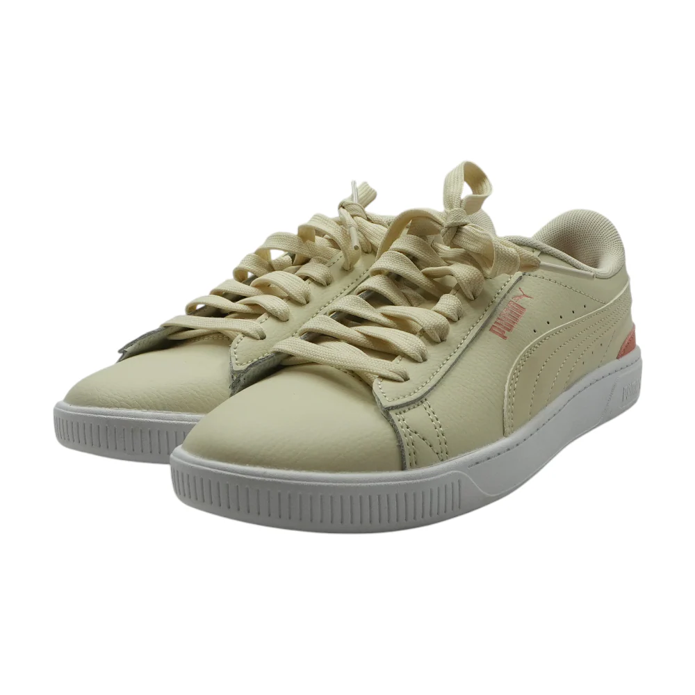 Vicky V3 Low-Top Athletic Shoes