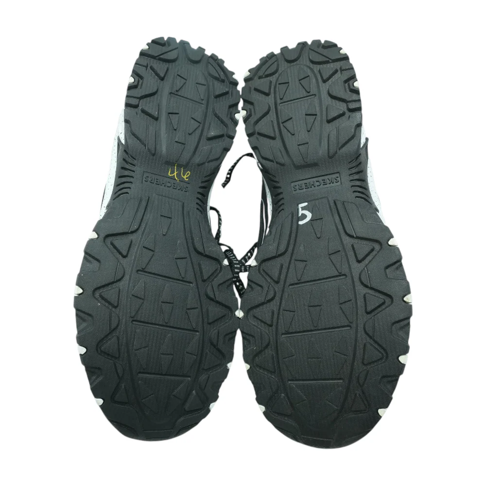 Vast Adventure Low-Top Athletic Shoes - Image 3