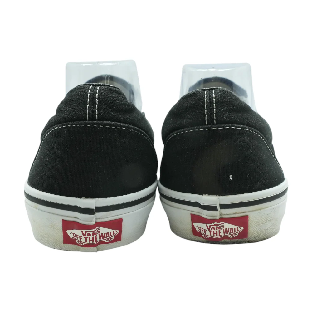 Black Low-Top Athletic Shoes - Image 2