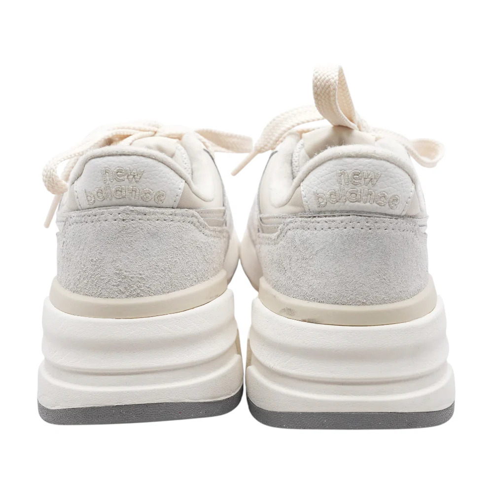 997R Low-Top Athletic Shoes - Image 2