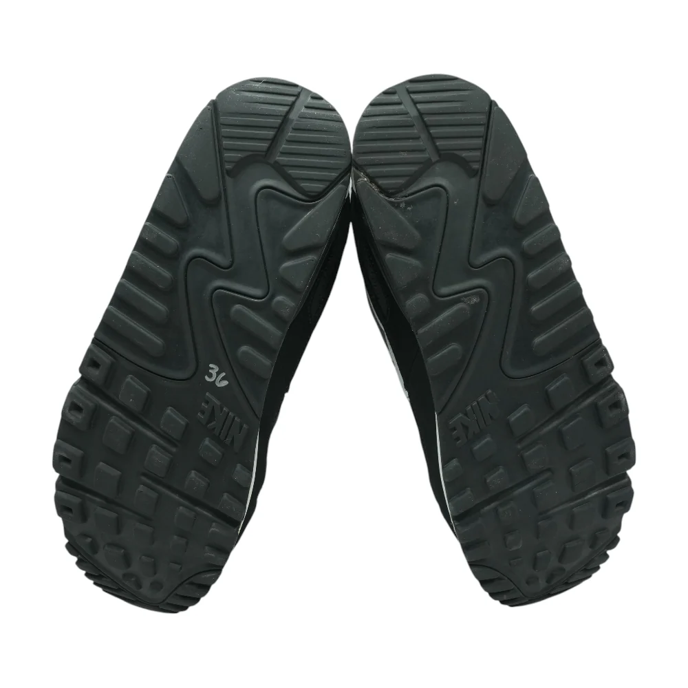 Air Max 90 Low-Top Athletic Shoes - Image 3