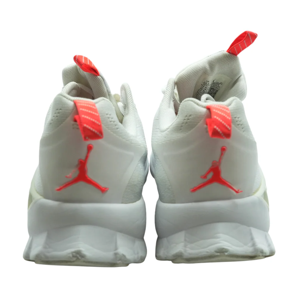 Jordan Zoom Trunner Advance Bel-Air Low-Top Athletic Shoes - Image 2