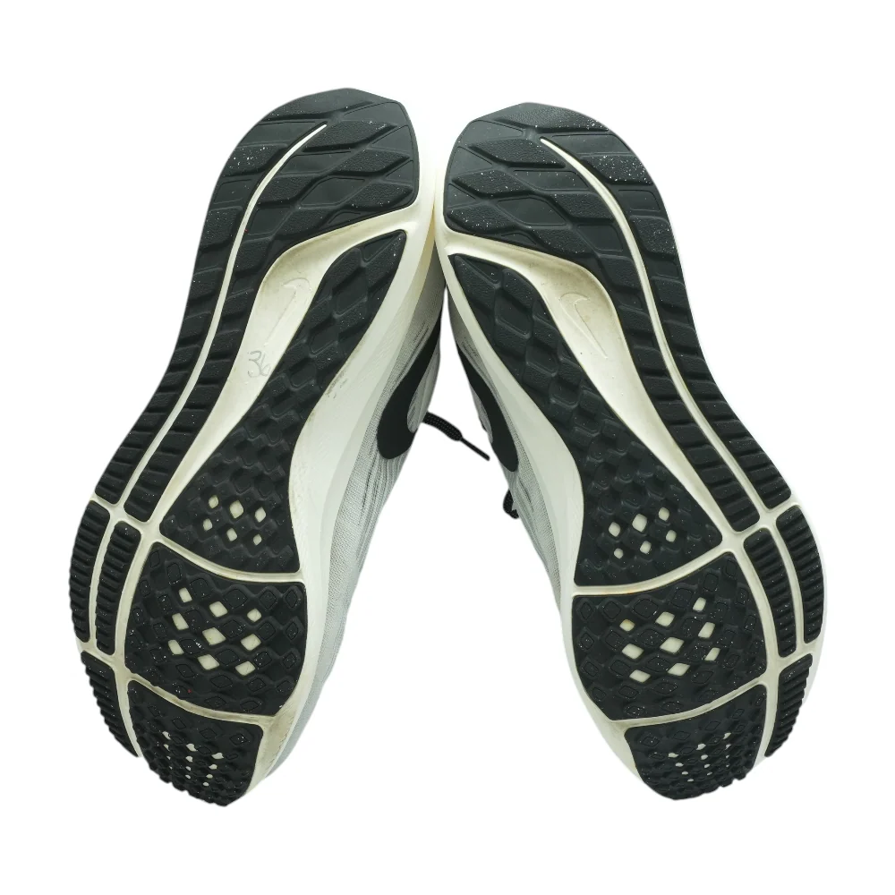Air Zoom Pegasus 39 Low-Top Athletic Shoes - Image 3