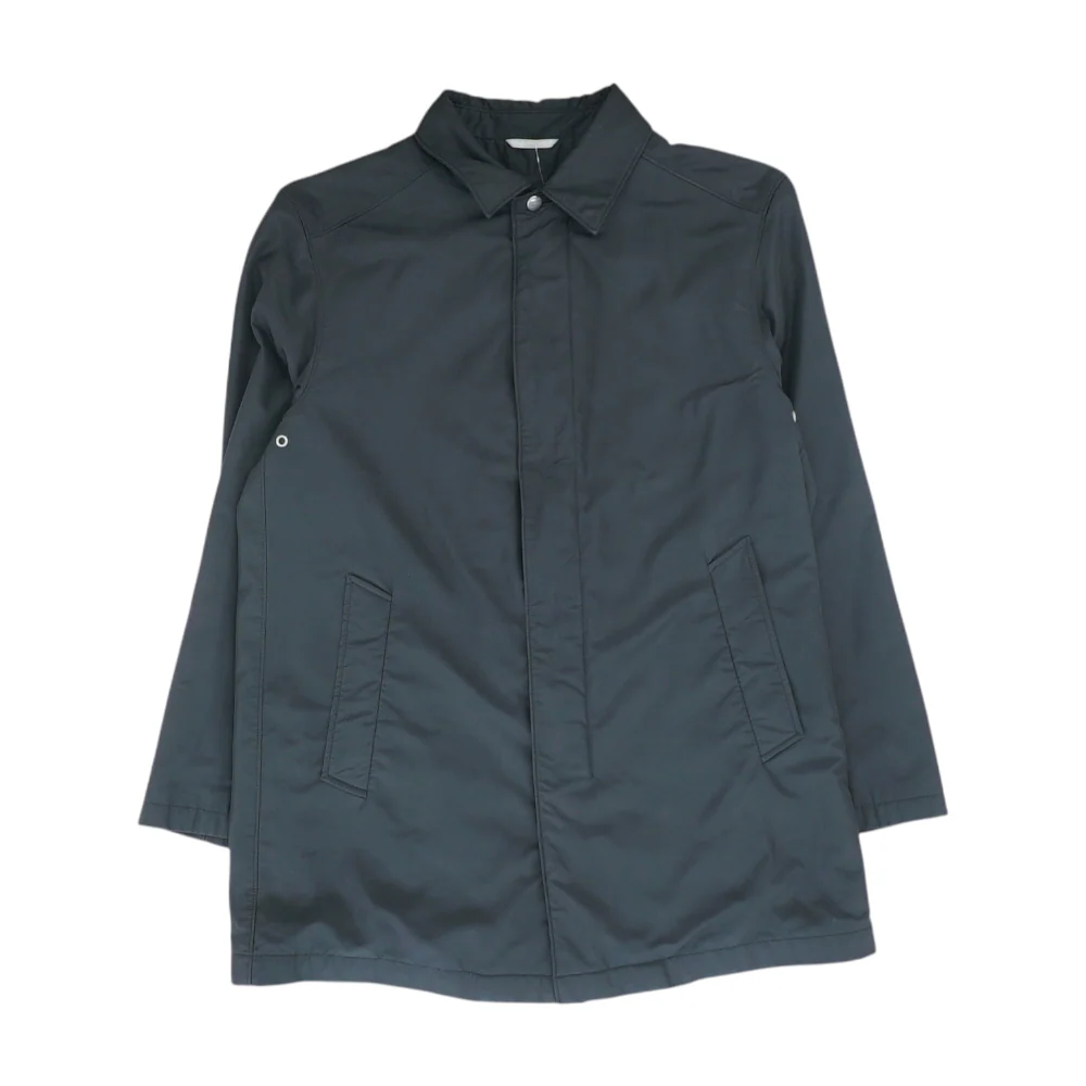 Black Solid