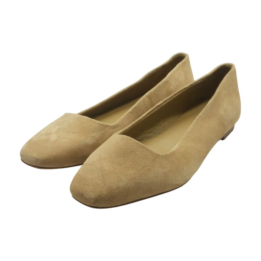 Nude Ballet Flats