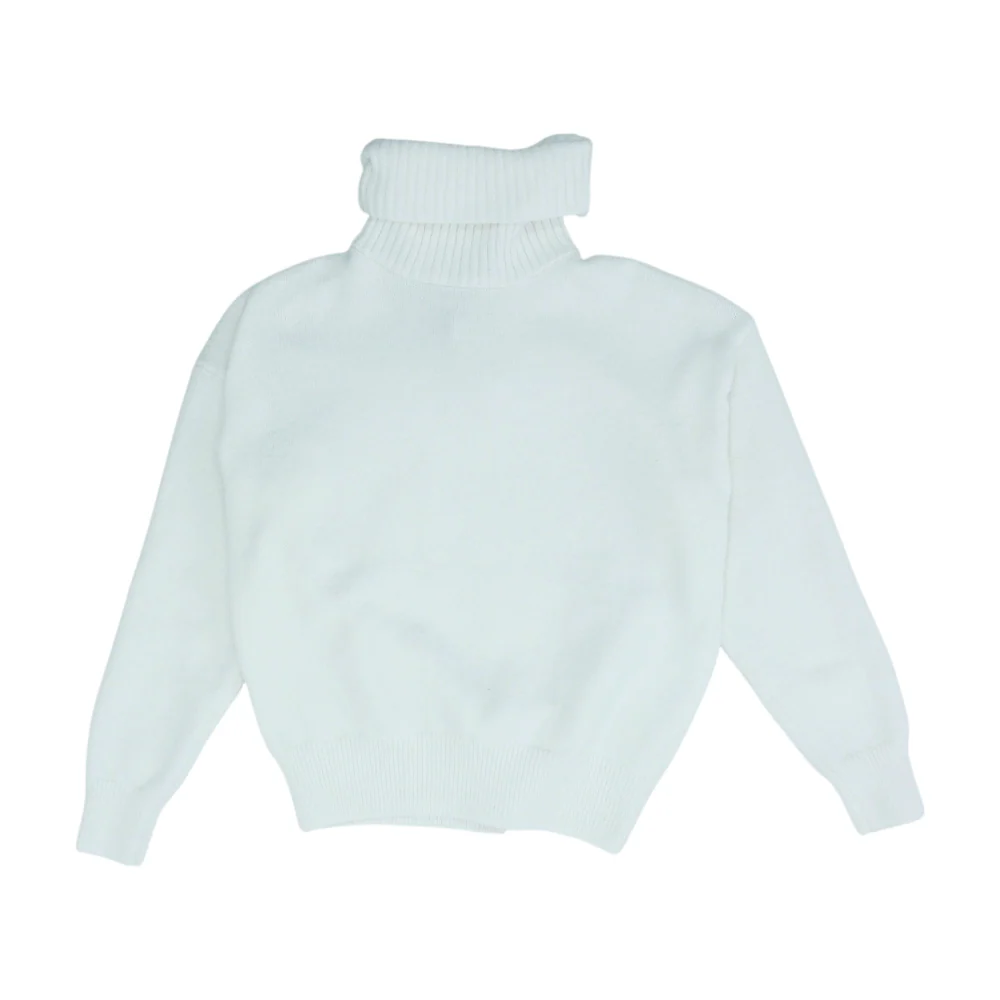 White Pullover Sweater