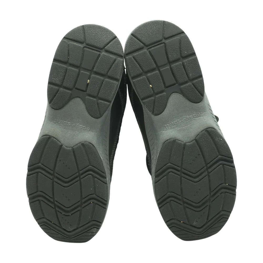 Roadrun Black Low Top Athletic Shoes - Image 3