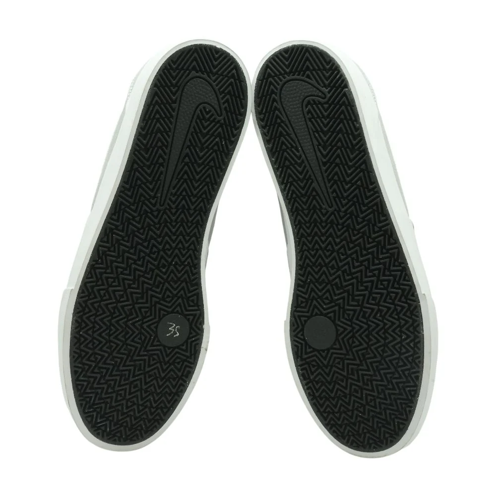 SB Charge Solarsoft Gray Low Top Athletic Shoes - Image 3