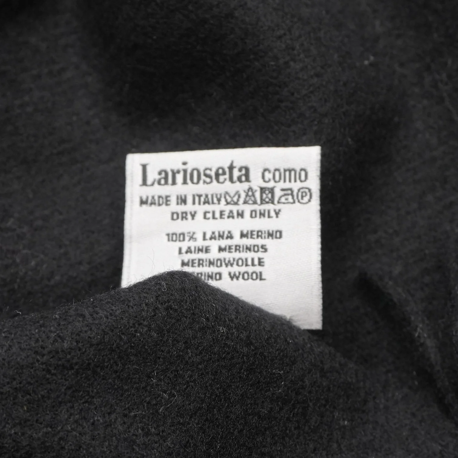 Black Wool Scarf - Image 3