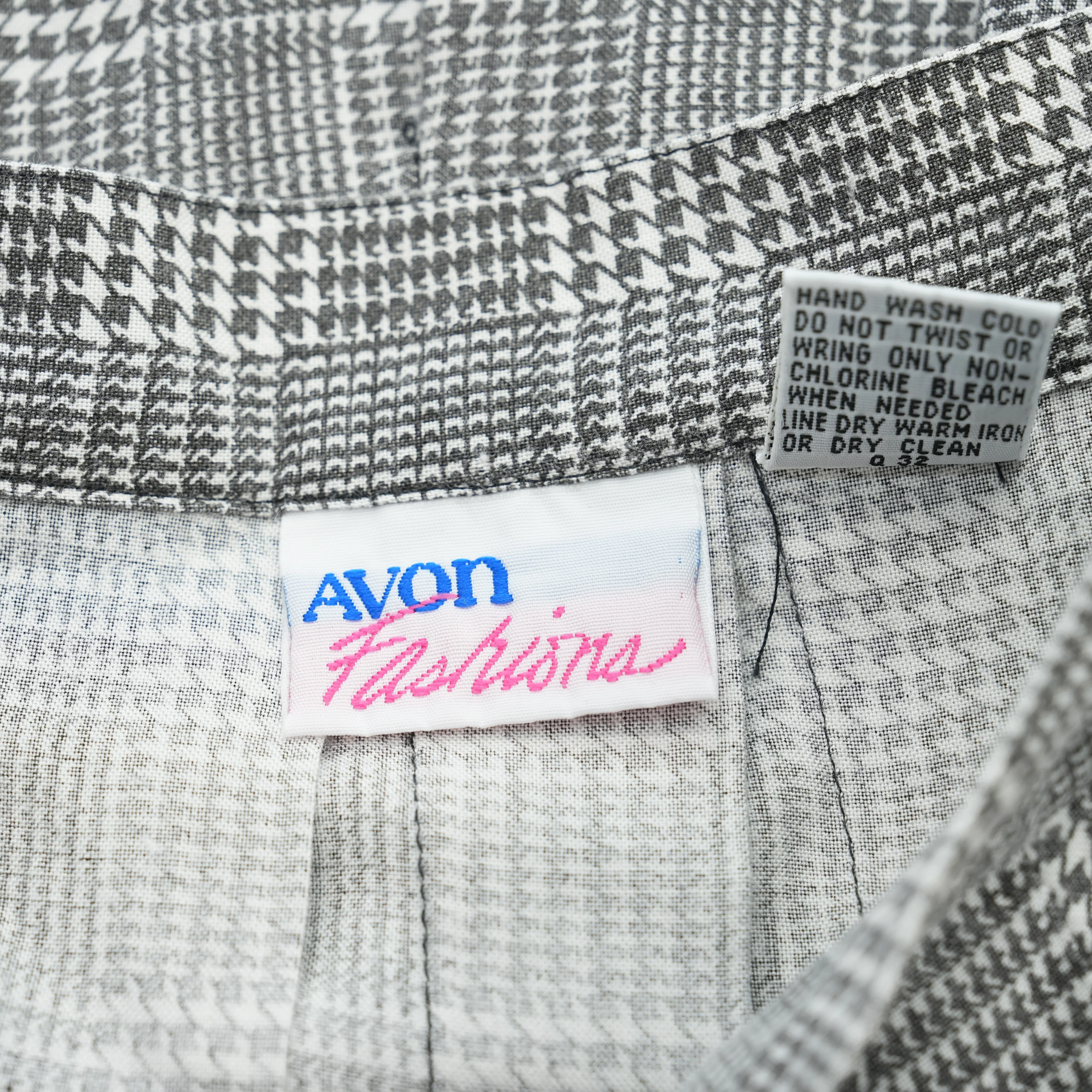 Vintage Gray Houndstooth Skirt - Image 3