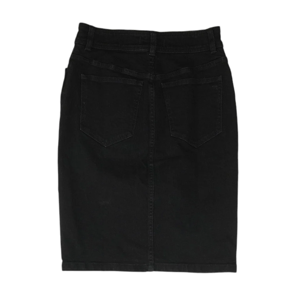Black Skirt - Image 2